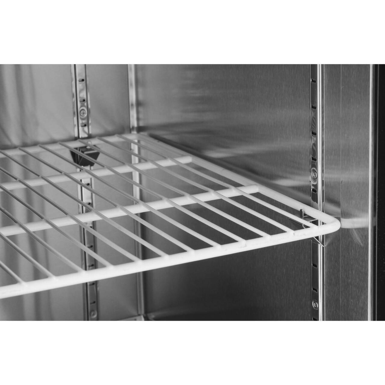 Frigider profesional ARKTIC by Hendi Kitchen Line cu 3 usi, 291 l, 1800x600x(H)800 mm otel inoxidabil 0/8°C ,270 W/230V, 3 rafturi, 2x 430x428 mm, 1x 490x428 mm incluse - Image 6