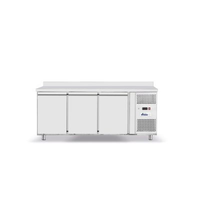 Congelator cu 3 usi profesional, inox, ARKTIC by Hendi Profi Line, 420 L interval temperatura -18?/-22?C , 600 W, 1795x700x(H)850 mm